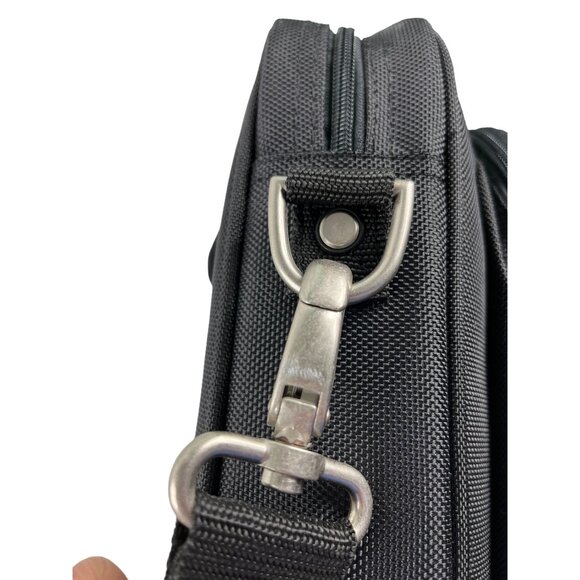 DELL Laptop Computer Carrying Case Black Silver Color Hardware W/ Shoulder Strap - Picture 9 of 9